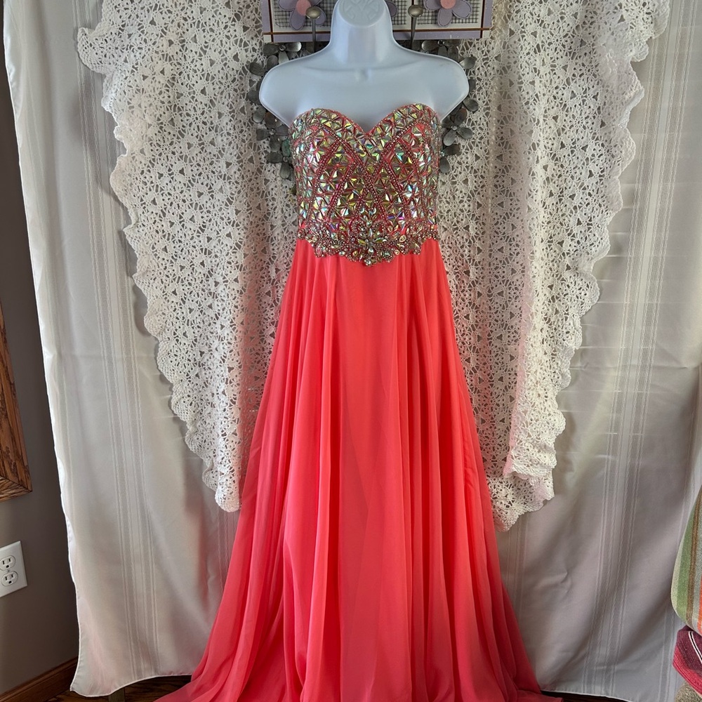 BLUSH PROM By ALEXIA DESIGNS Jeweled and Coral Prom Formal Dress Size 2